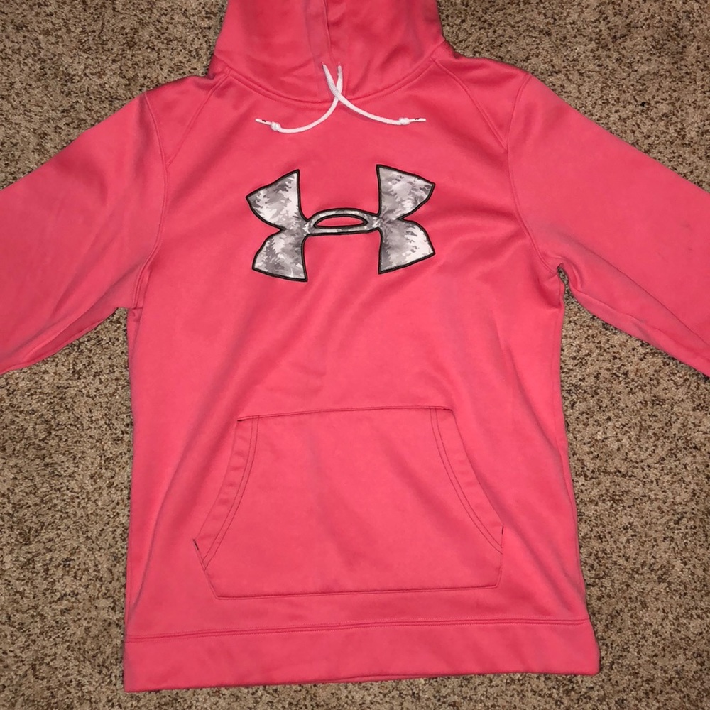 Under armour sweatshirt